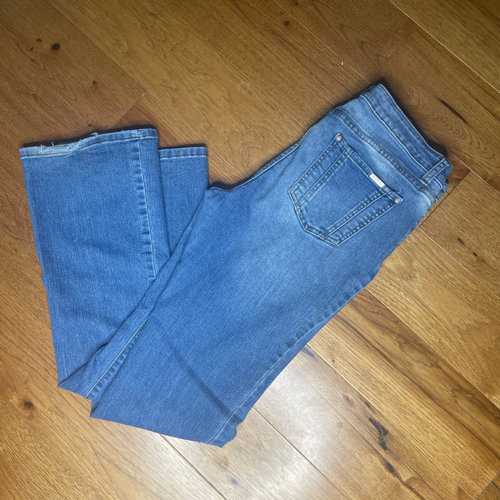 Jennifer Lopez jeans
